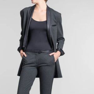 Anne Fontaine Realina